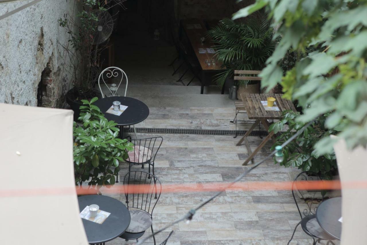 Apartment Addressa Zagabria Esterno foto